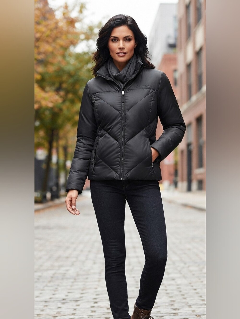 BEBE LADIES BLACK QUILTED ZIPPERED DOWN JACKET SIZE Medium